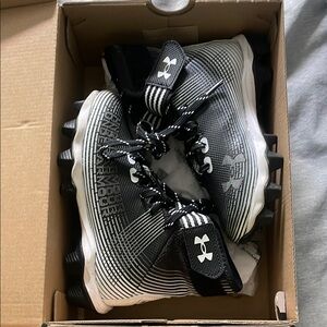 Under Armour Kids Black and White cleats